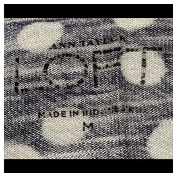 Ann Taylor Loft polka dot Cami size medium - Picture 2 of 3